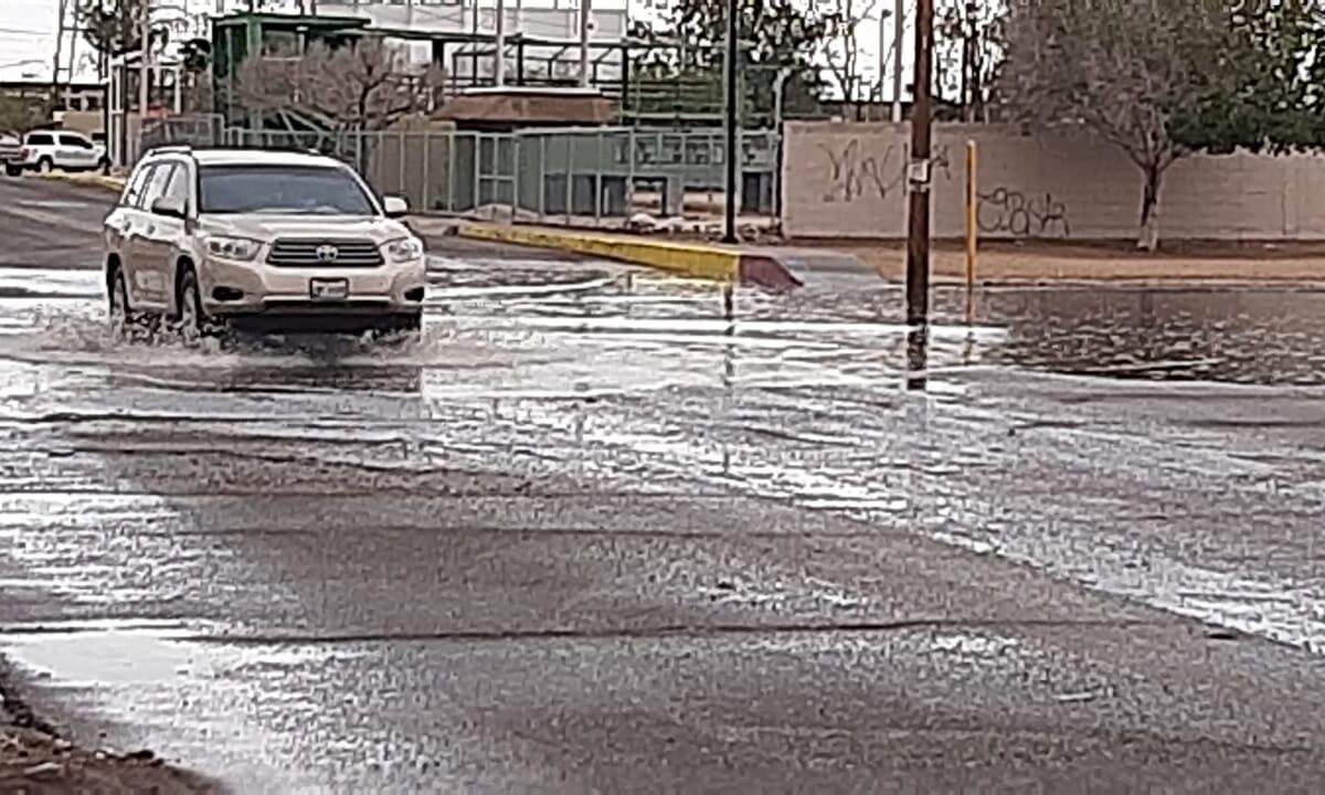 Por lluvias, piden manejar y tomar precauciones en los hogares