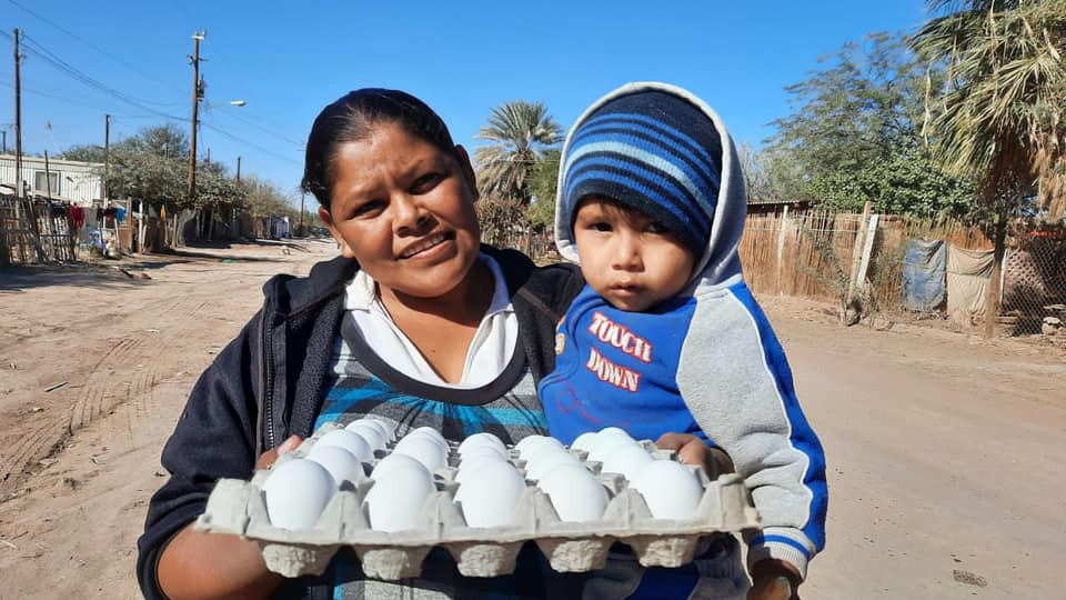 Desom apoya a familias afectadas por lluvias en el Valle