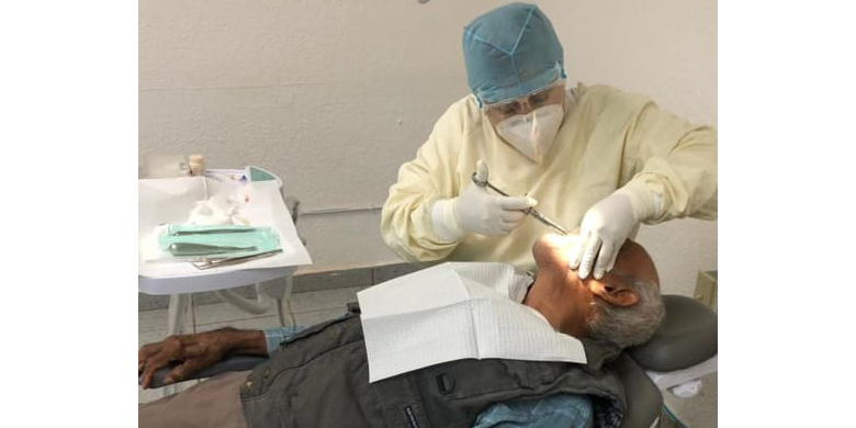 Ofrece Salud Pública Municipal consultas odontológicas en SLRC