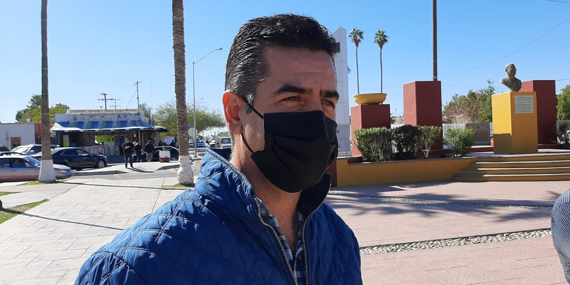 Joel Aguirre levanta la mano para la diputación local en SLRC