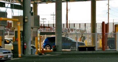 Supera San Luis cruce comercial de todo Arizona