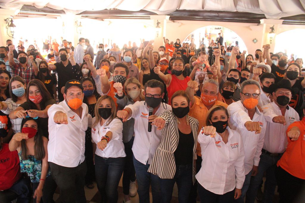 Se reúne Ricardo Bours con equipo de Cajeme