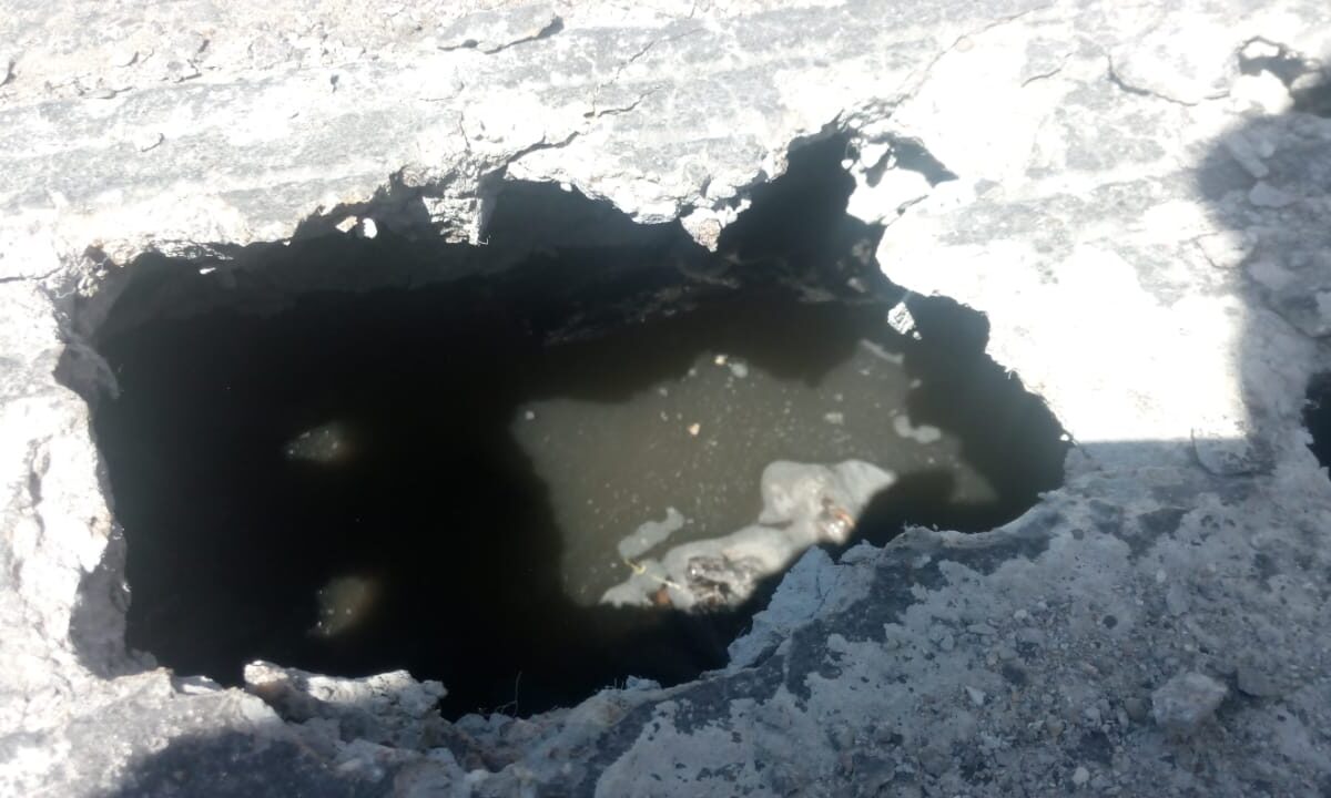 Trabaja Oomapas en reparar colapso de descarga