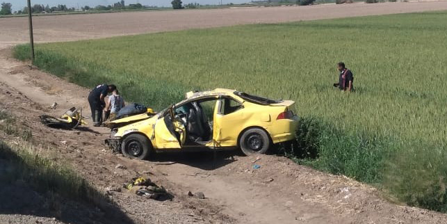 Accidente carretero en el valle de SLRC deja dos lesionados