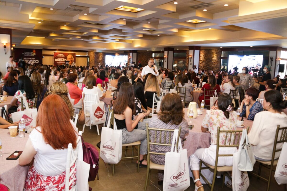 Se garantizará el acceso a la salud a mujeres con cáncer de mama y cervicouterino: Durazo.