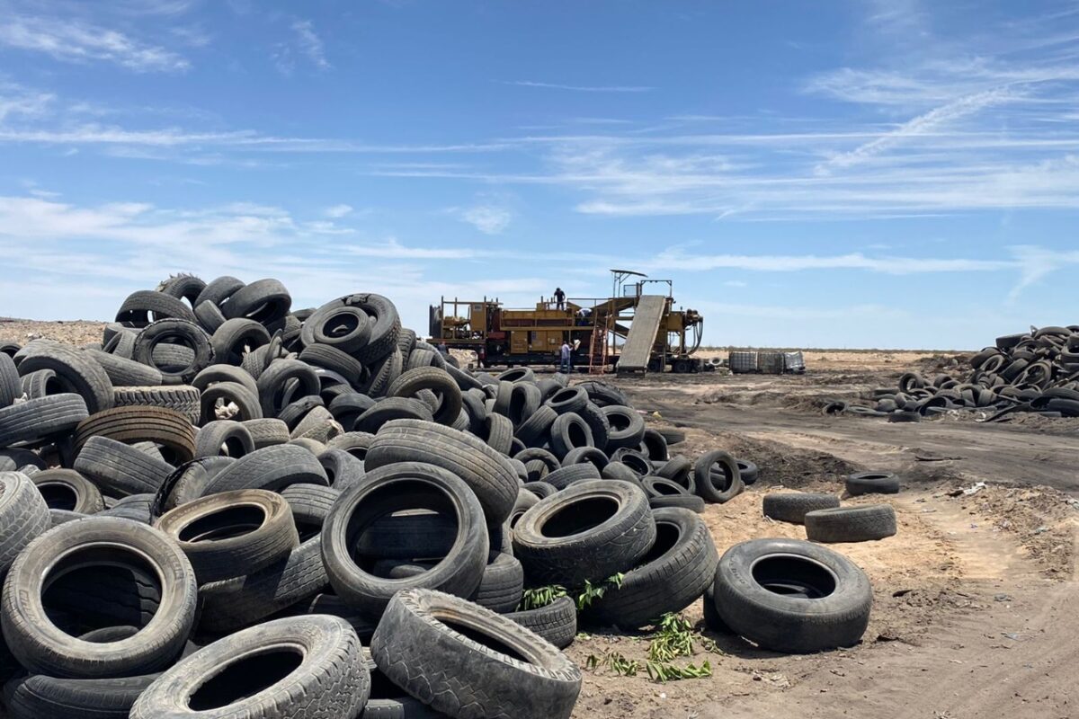 Llama Obras Públicas a desechar llantas correctamente