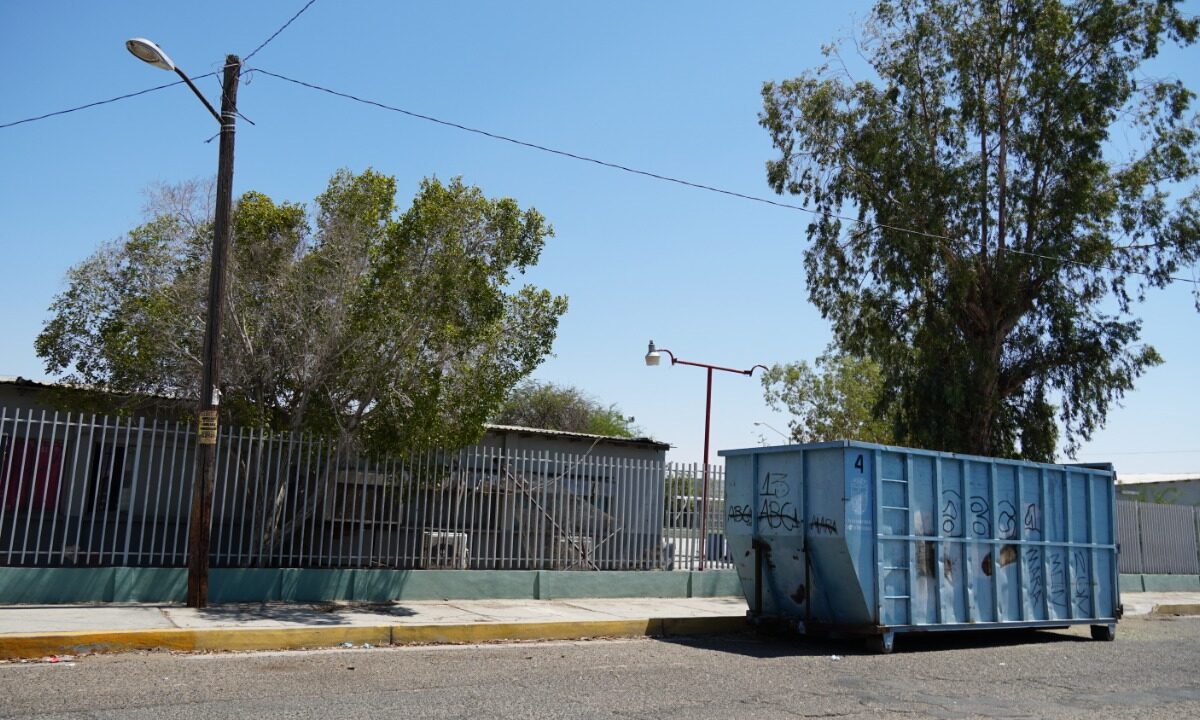 Continúa apoyo de limpieza a escuelas