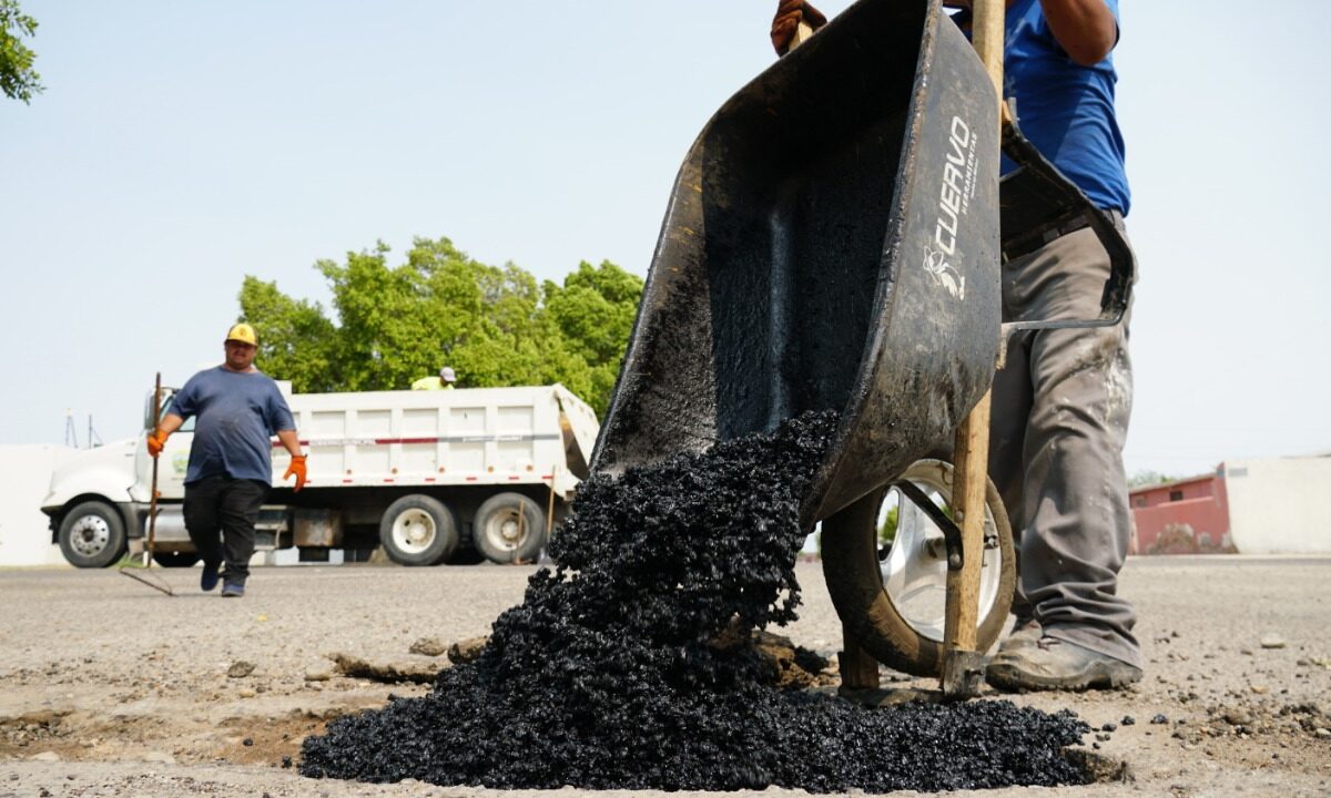 Bachea Obras Públicas calles principales de SLRC