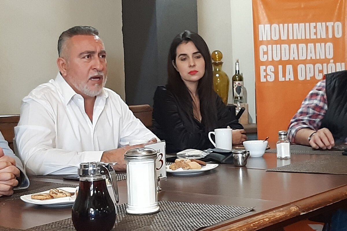 Montes Piña es el nuevo dirigente municipal de MC