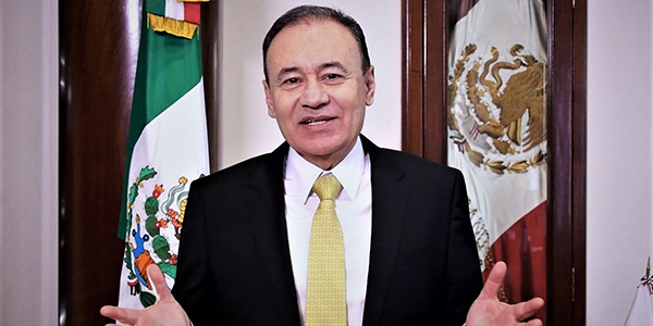 Emite gobernador mensaje navideño al pueblo de Sonora