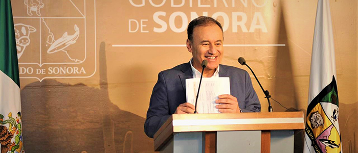 Gobernador Alfonso Durazo presenta avances en materia de rehabilitación escolar
