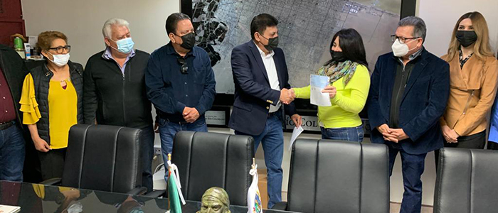 Cumple gobierno municipal de SLRC con segunda parte de aguinaldo