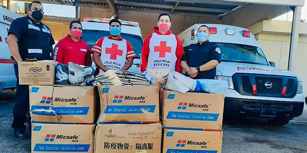 Lleva Protección Civil material de emergencias a Cruz Roja