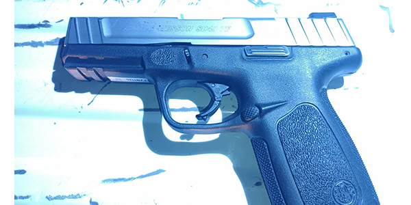 Policía Municipal detiene a menor con pistola