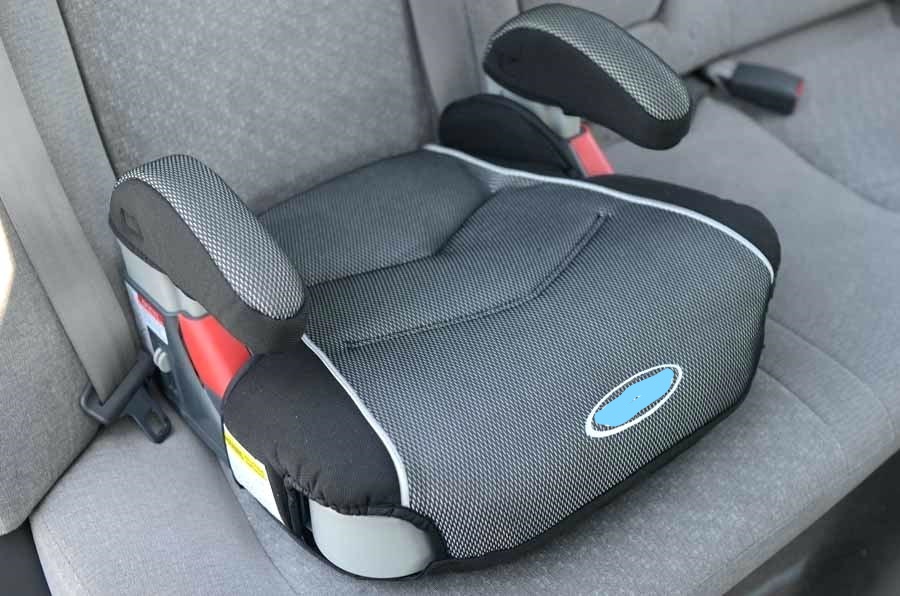 Deben padres utilizar silla para bebés