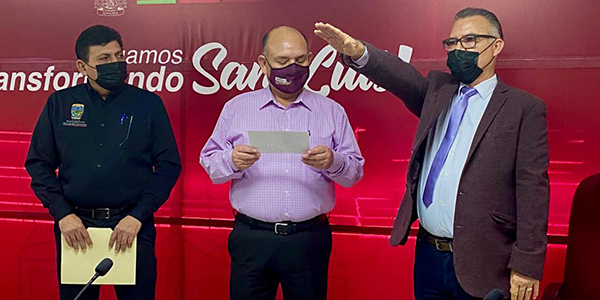 Toman protesta a nuevo director de Transparencia del Ayuntamiento