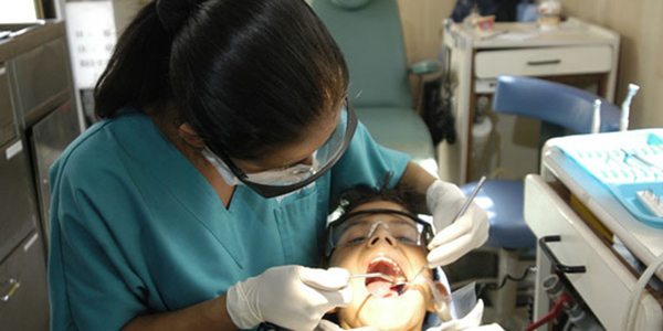 Esenciales para la salud bucal, son las limpiezas dentales