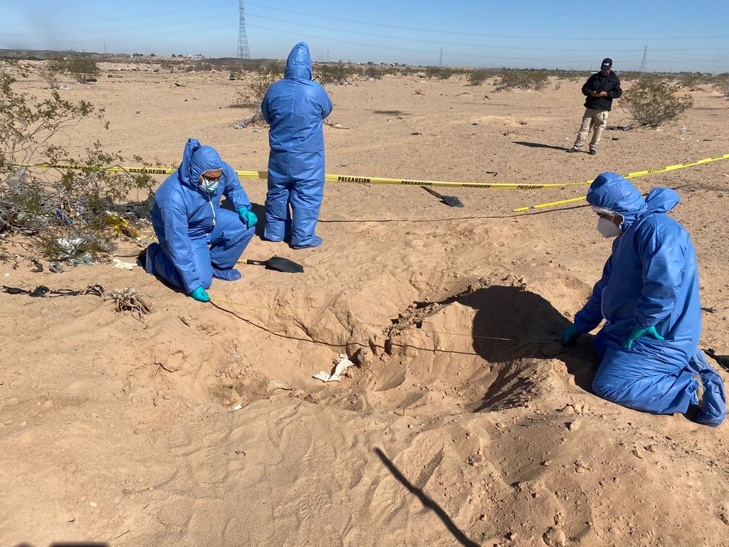 Fiscalía identifica a 4 cuerpos encontrados en fosas clandestinas en SLRC