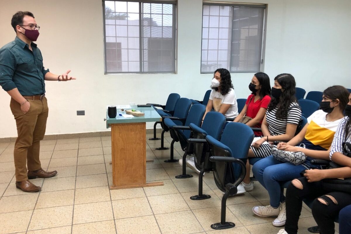 Reiteran invitación a estudiantes sanluisinos para liberar servicio social