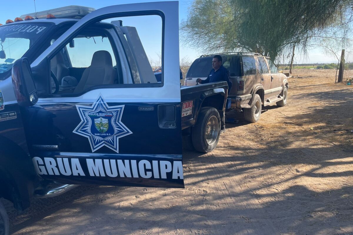 Recuperan Municipales vehículo robado en SLRC