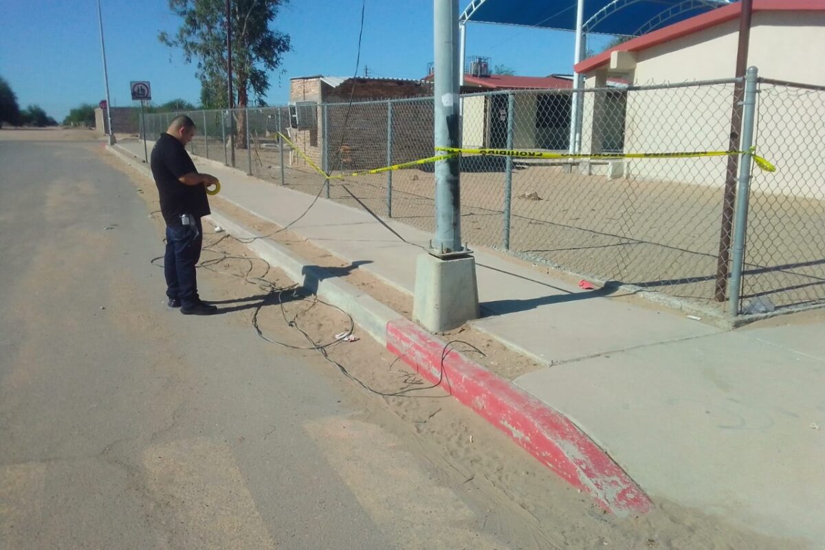 Atiende PC dos escuelas por daños eléctricos en SLRC