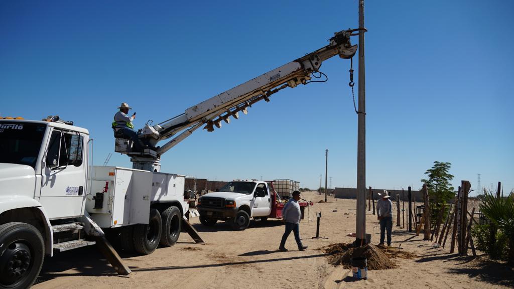 Más familias ya tienen electricidad en la Topahue