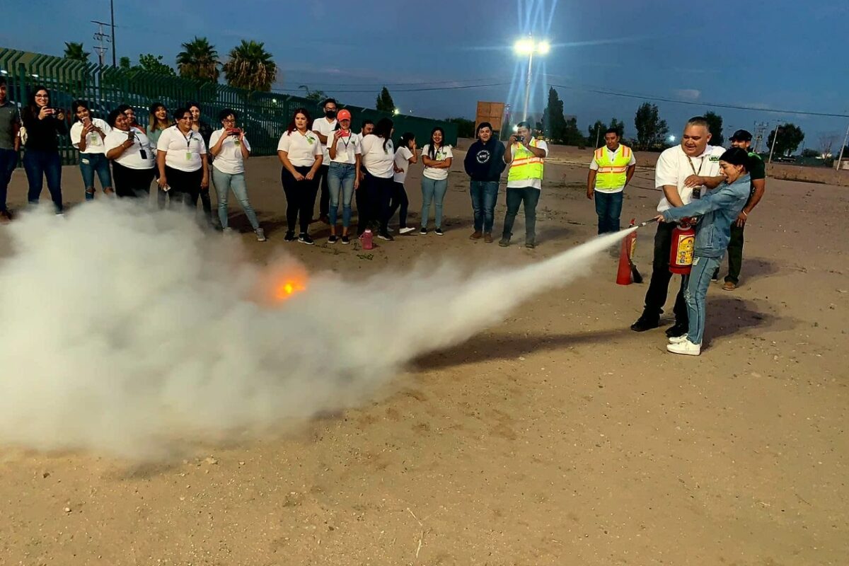 PCM capacita a brigadas de Protección Civil de la UABC