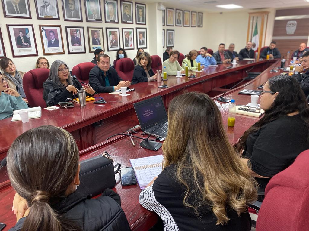 Refrenda Ayuntamiento de SLRC apoyo continuo a escuelas