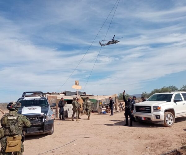 Aseguran a grupo armado en Guaymas