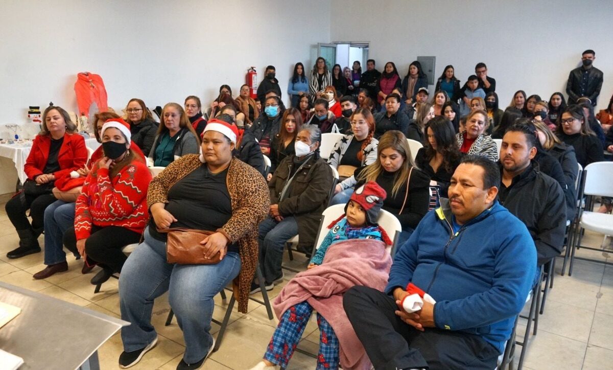 Culminan 274 alumnos cursos del Icatson en SLRC