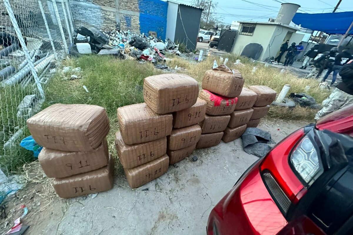 Aseguran fuerzas de seguridad vehículos blindados en SLRC