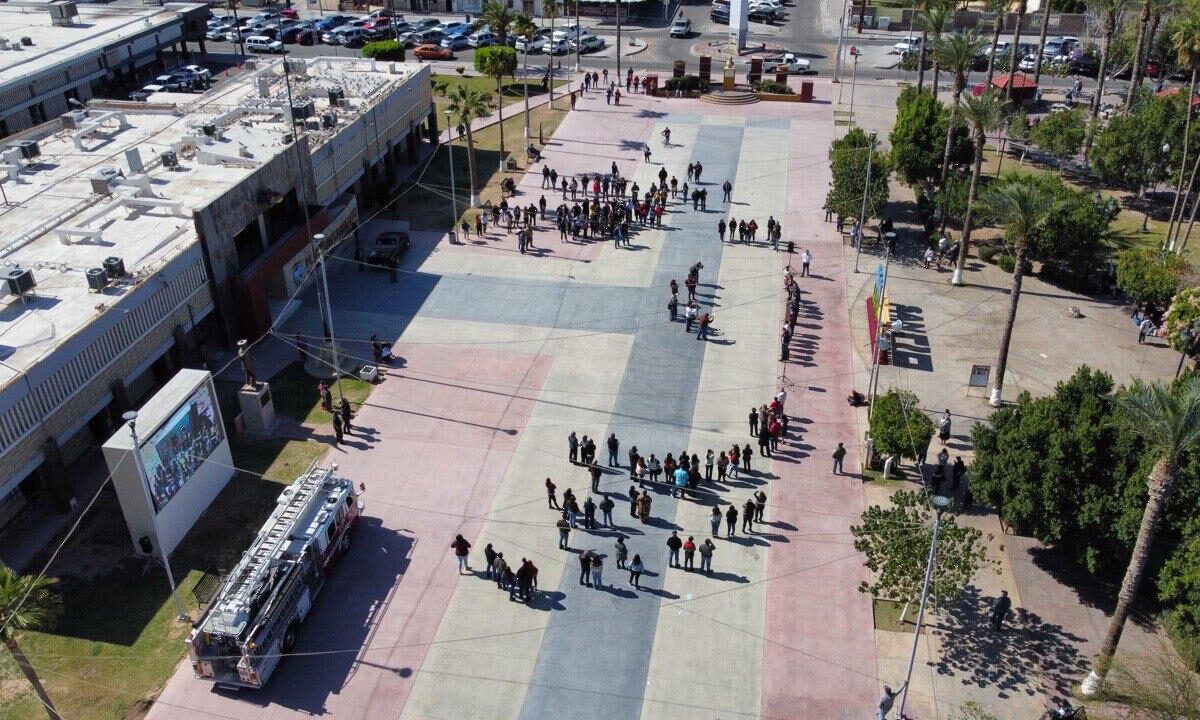 Encabeza Alcalde simulacro del 13 Aniversario del sismo del 2010