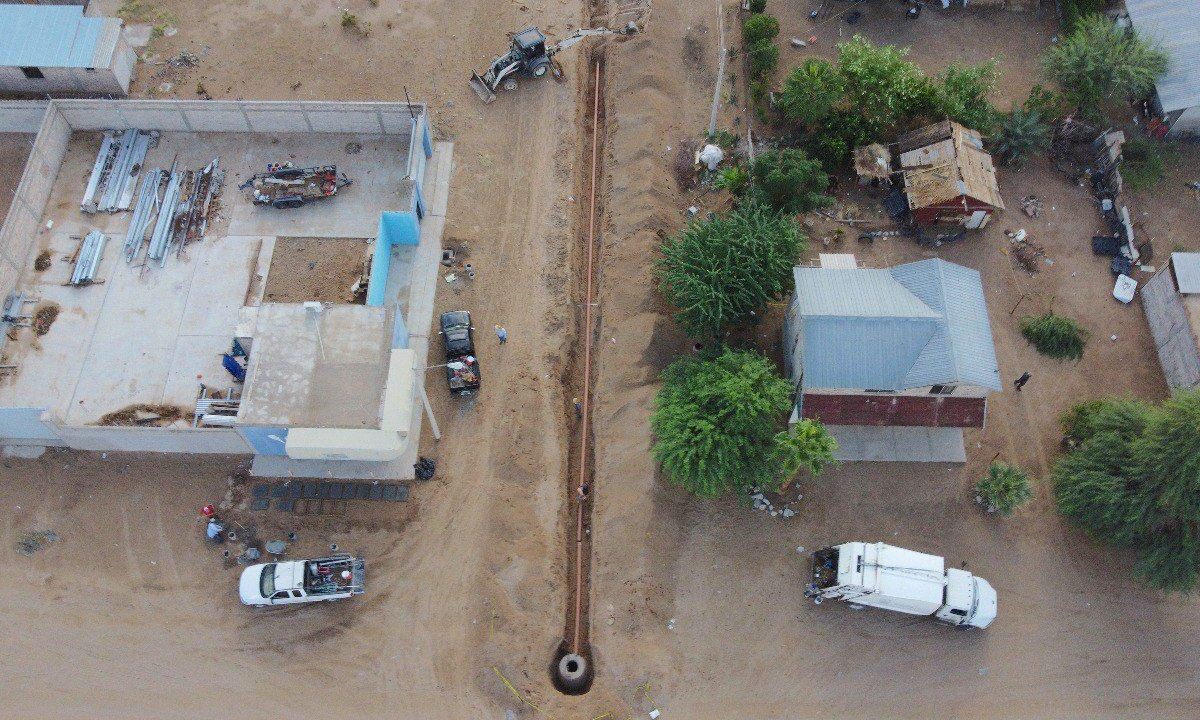 Llaman a vecinos de la colonia reforma a contratar el servicio de drenaje