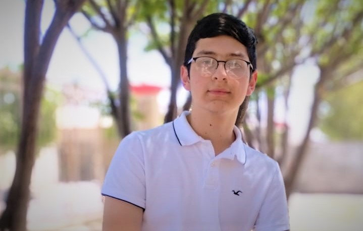 Gana alumno de Cecyte Sonora concurso regional de composición literaria.