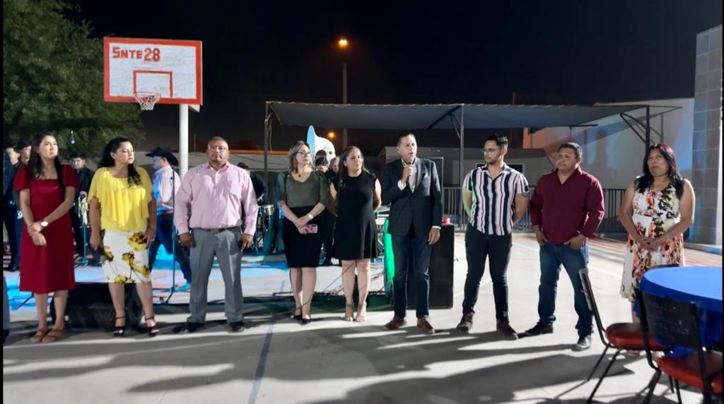 Reconoce Ayuntamiento labor de docentes sanluisinos