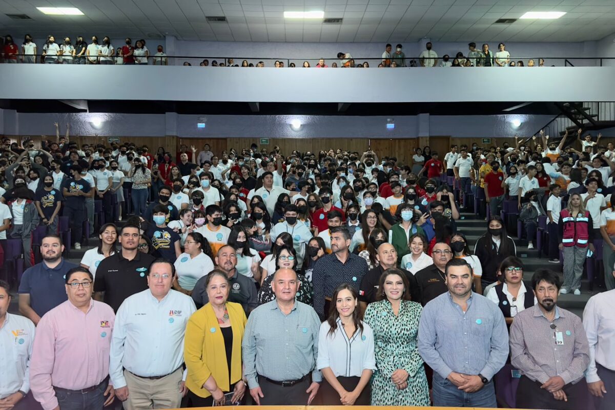 Presenta DIF conferencia “Más salud, menos adicciones”