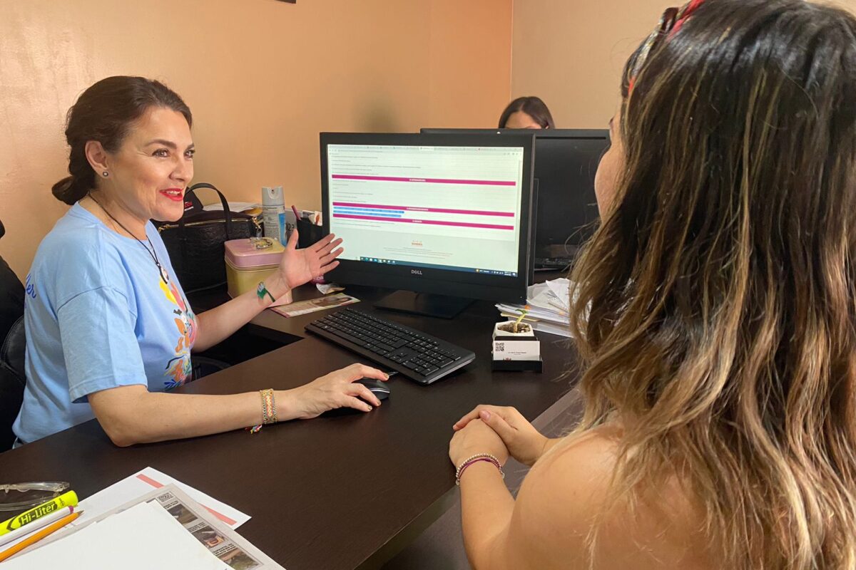 Otorgan créditos para negocios informales de SLRC