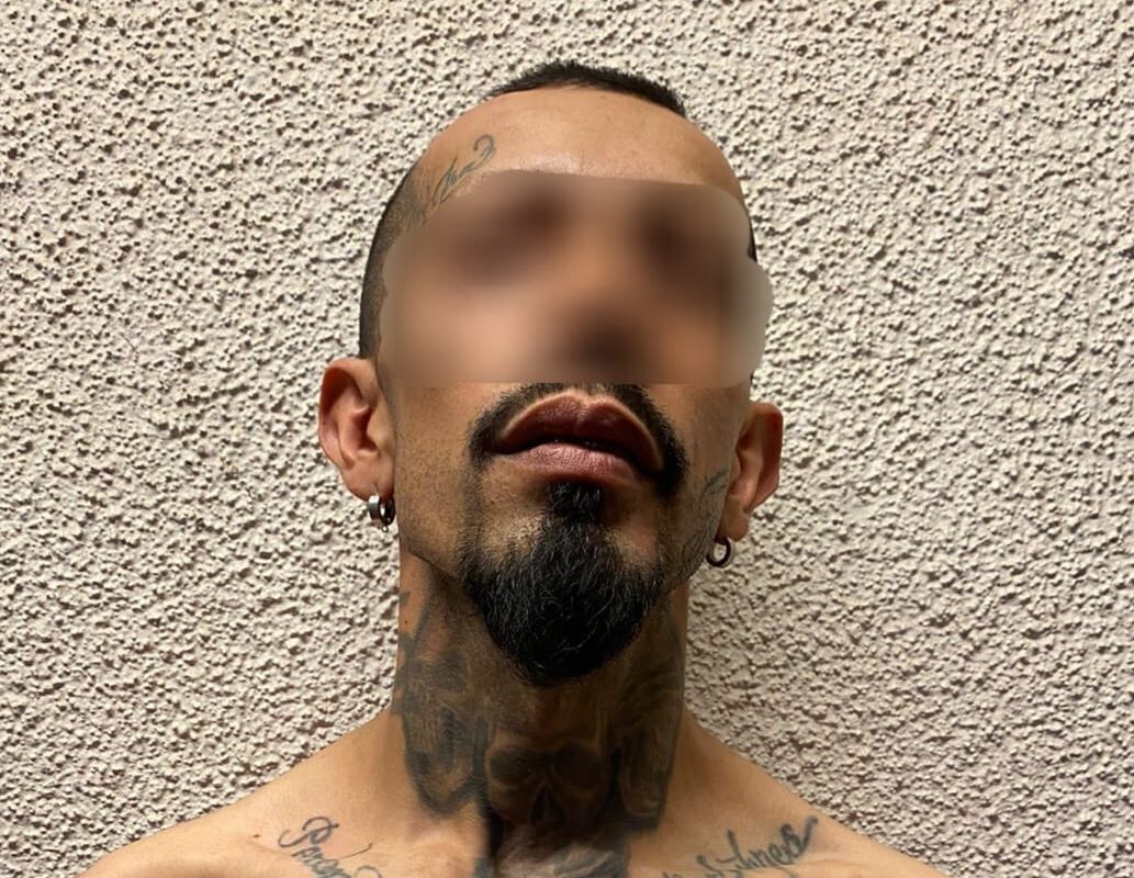 Detenido por faltas administrativas era requerido por la FGJE