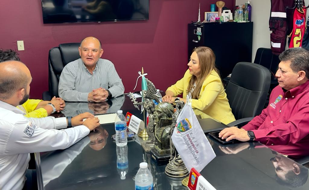 Firma Ayuntamiento convenio con Itama