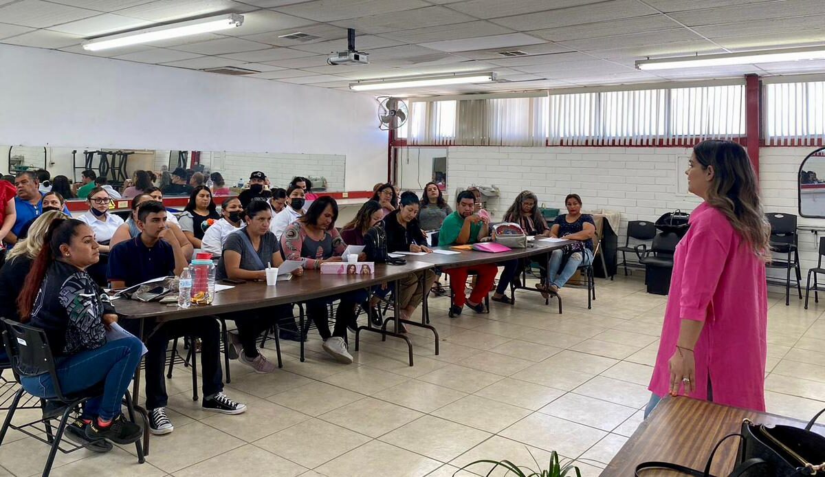 Visita Oprode a estudiantes del Cecati 124