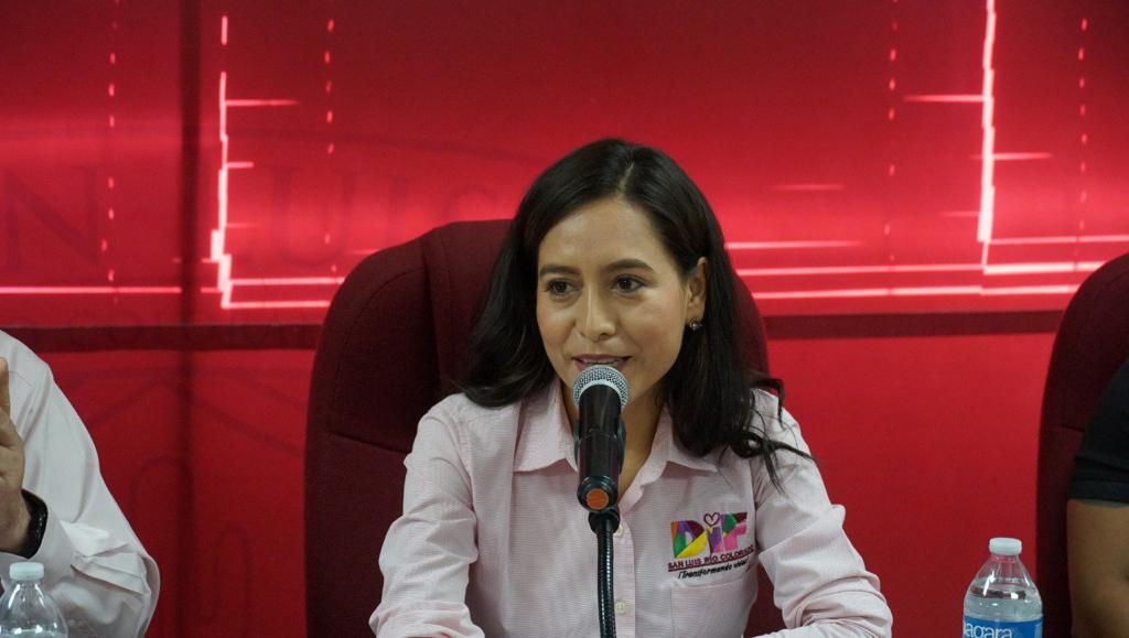 Extiende DIF convocatoria para becas de discapacidad