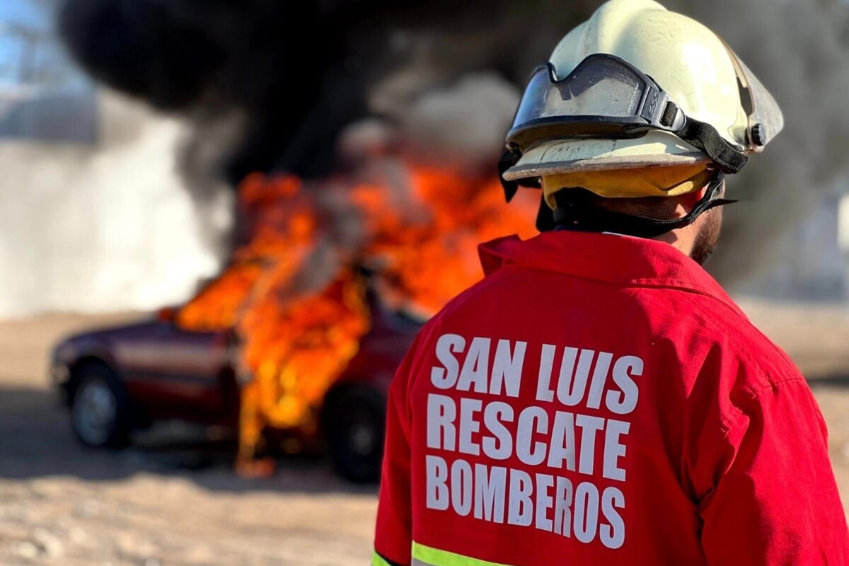 Festejarán a Bomberos sanluisinos por su día