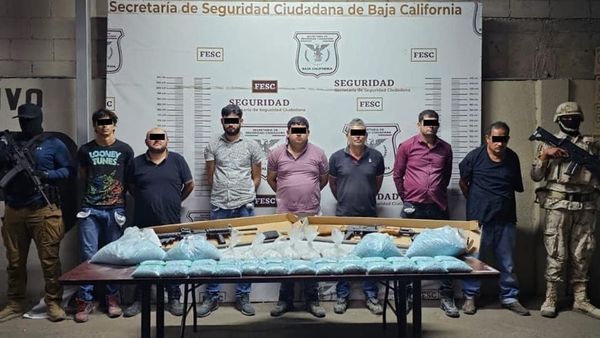 Detienen a 7 sujetos con drogas y armas en el Valle de Mexicali