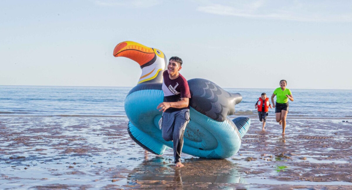 Exhorta Protección Civil a tener precaución con menores en playas