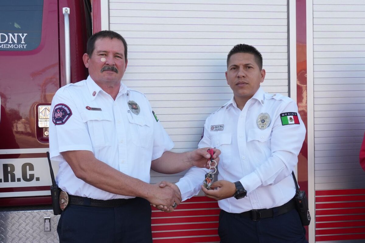 Cuenta Bomberos Voluntarios con nuevas unidades