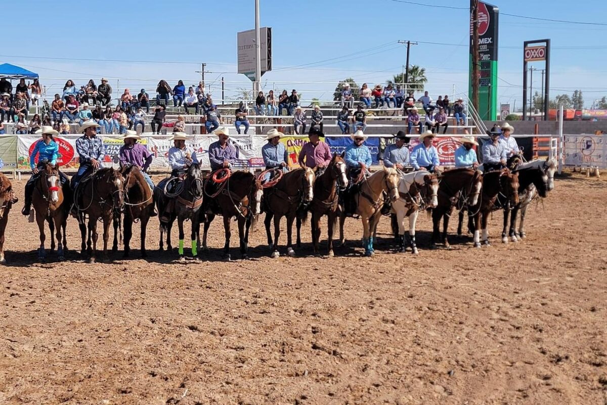 Invita DIF al rodeo nocturno en beneficio de UBR