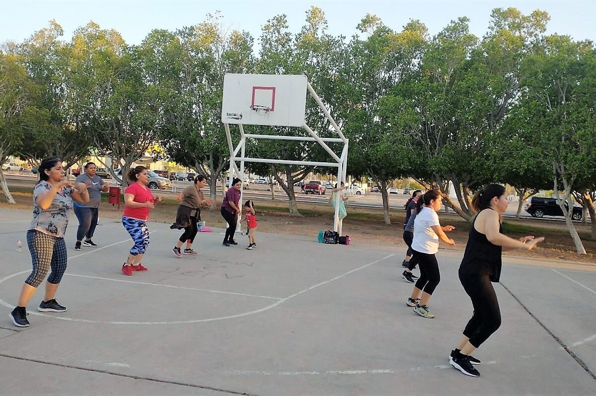 Aún puedes activarte con el programa “Zumba en los parques”