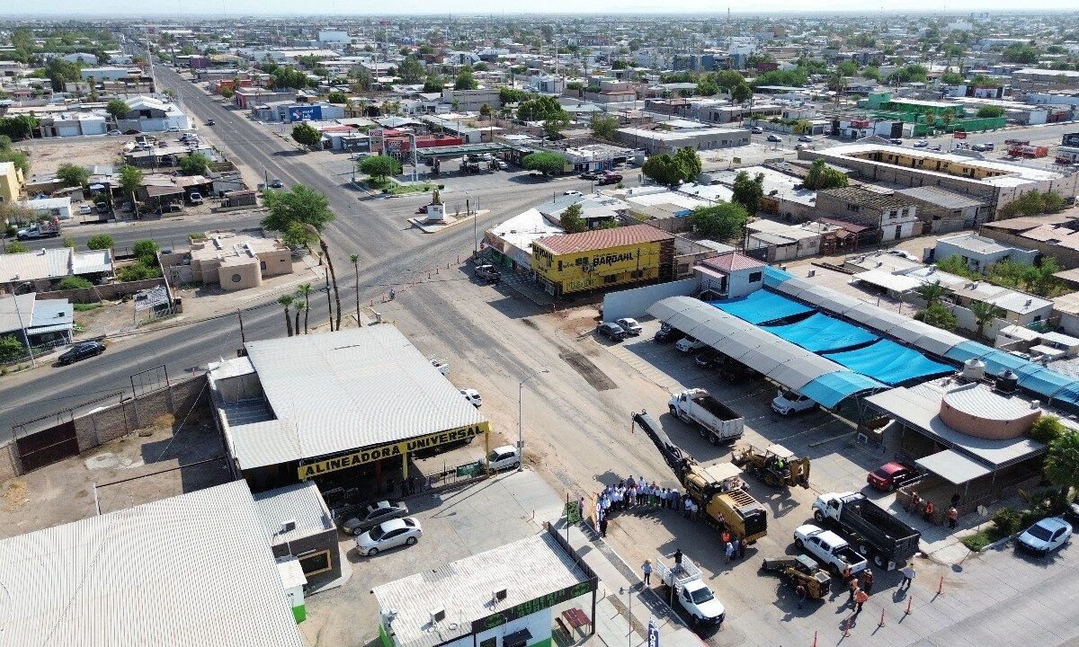 Inicia rehabilitación de dos vialidades en San Luis RC