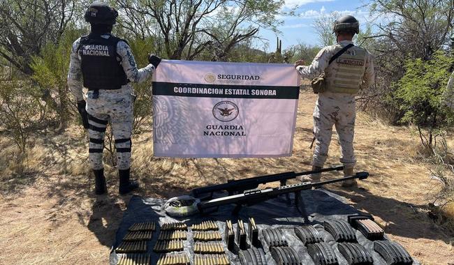 Aseguran fusiles y artefactos explosivos para dron en Sonoyta 
