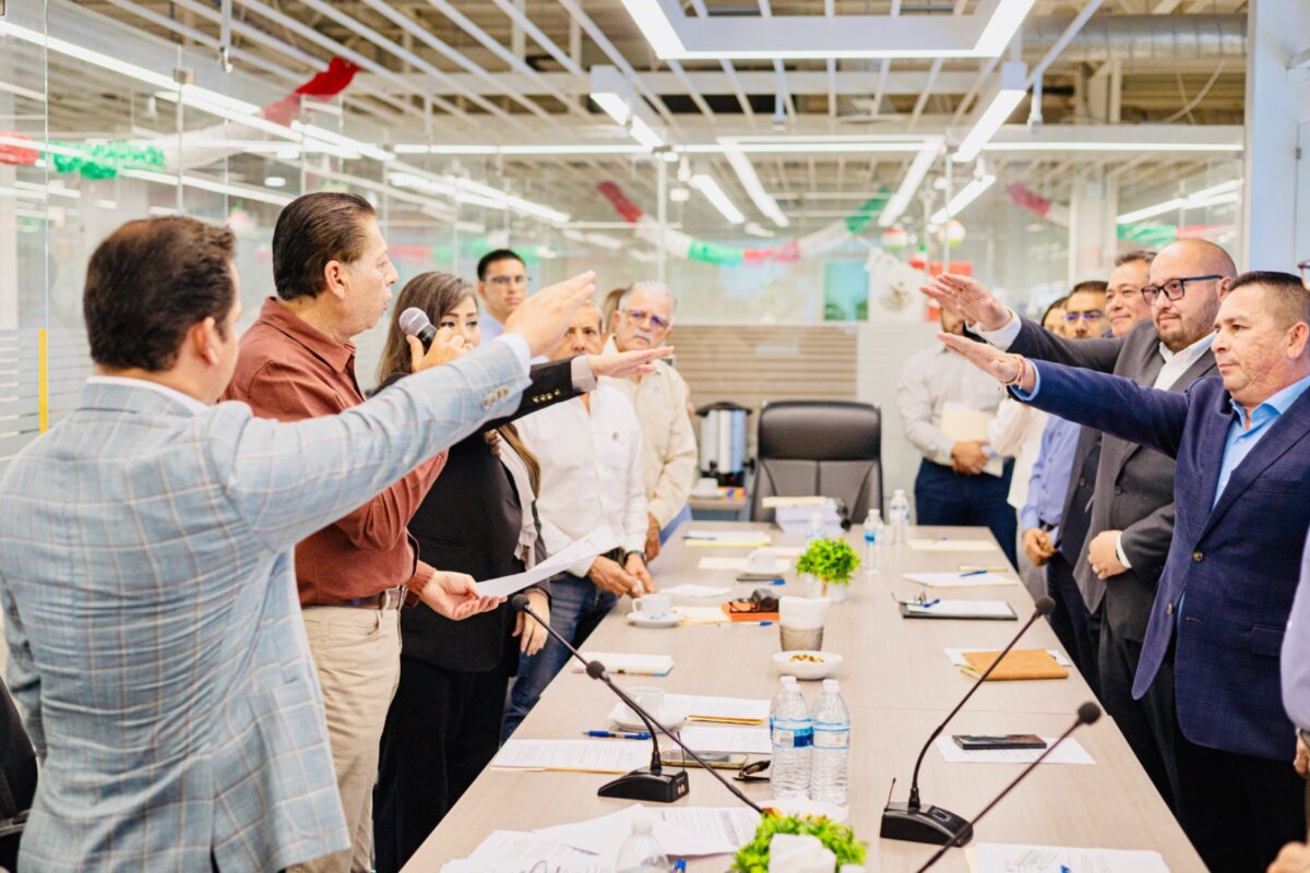 Ratifica presidente municipal a Paolo Navarro como director de Oomapas